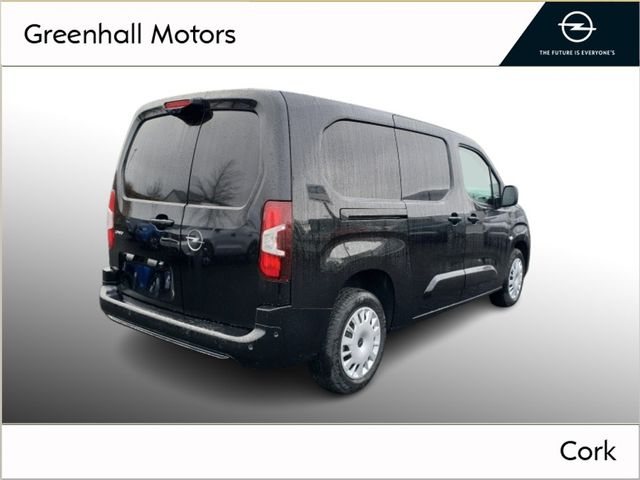 Image for 2026 Opel Combo L2H1 Sportive in Black