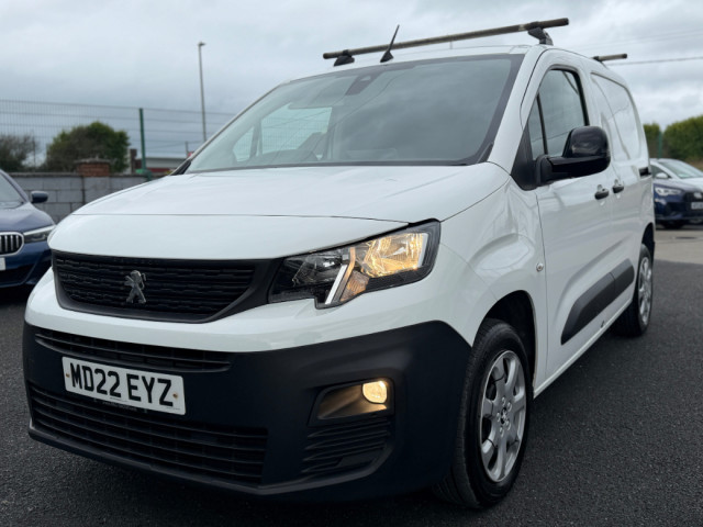 Image for 2022 Peugeot Partner BLUEHDI PROFESSIONAL PREMIUM L1