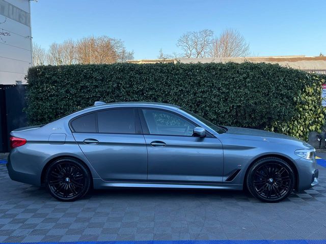 Image for 2019 BMW 5 Series 530e M-SPORT 2.0 HYBRID // LEATHER POWERED HEATED SEATS // 19" M-SPORT ALLOYS // REVERSE CAMERA