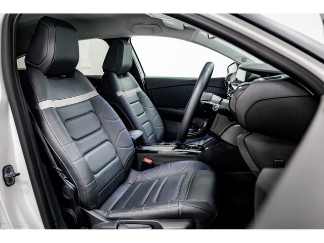 Image for 2023 Citroen C4 SHINE PLUS 50kWh 136HP