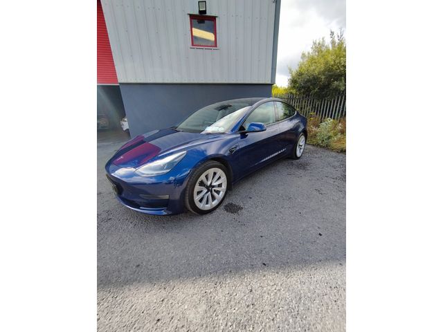 Image for 2021 Tesla Model 3 Long Range (AWD)