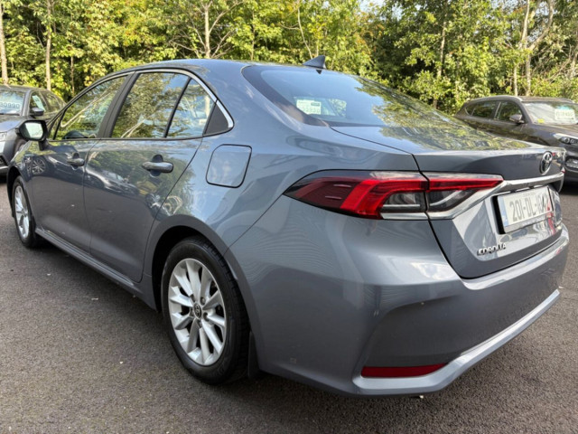 Image for 2020 Toyota Corolla 1.8 PETROL HYRBID LUNA SALOON AUTO