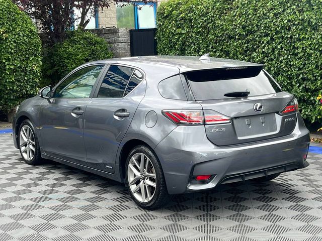 Image for 2017 Lexus CT 200h 1.8 HYBRID AUTO // LEATHER/SUEDE POWERED & HEATED SEATS // 17" ALLOYS // REVERSE CAMERA