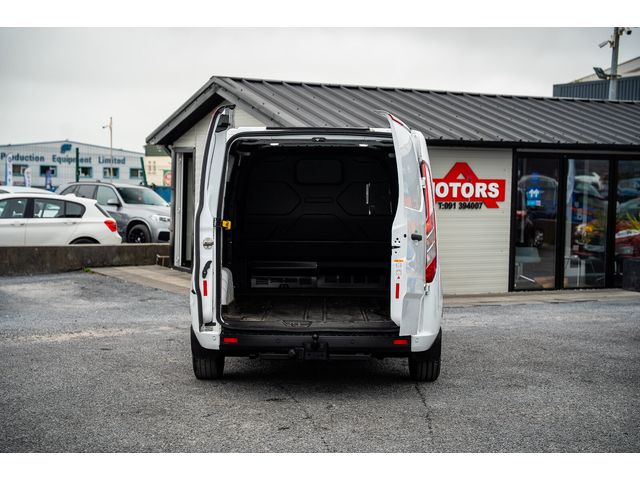 Image for 2022 Ford Transit Custom 
