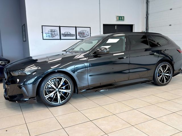 Image for 2026 BMW 5 Series 530E M SPORT PRO