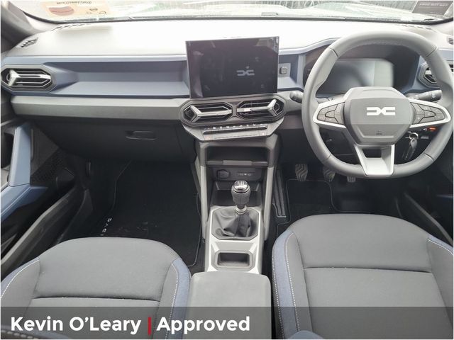Image for 2026 Dacia Duster Expression MHEV 140 E06X