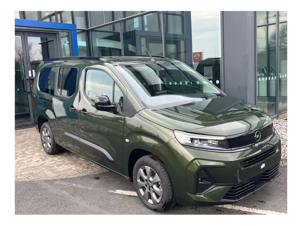 Image for 2025 Opel Combo Life WHEELCHAIR ACCESSIBLE 7 SEATER AUTOMATIC