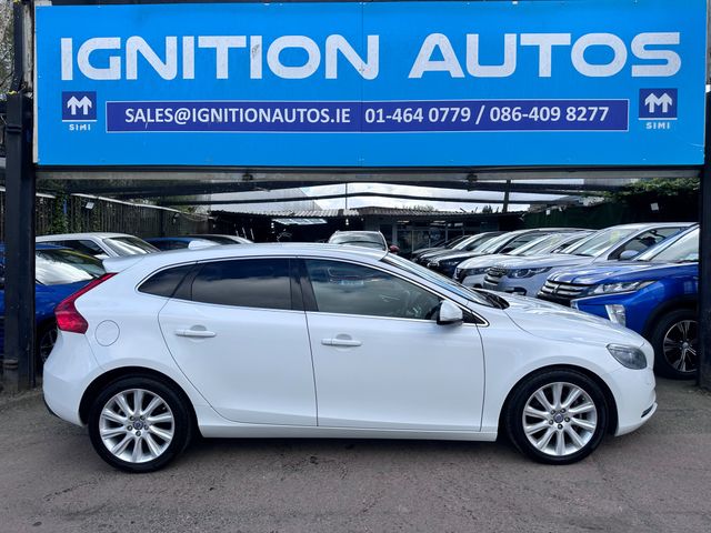 Image for 2014 Volvo V40 1.6 PETROL, AUTOMATIC, NATIONWIDE WARRANTY, NEW NCT, FINANCE, 5 STAR REVIEWS