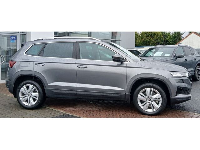 Image for 2025 Skoda Karoq SELECTION 2.0TDI 115HP **HEATED FRONT SEATS, APP CONNECT, REAR VIEW CAMERA**