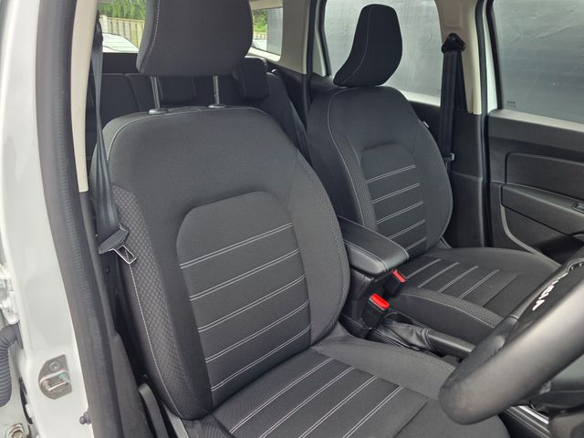 Image for 2023 Dacia Duster 1.0 TCe EXPRESSION // CRUISE CONTROL // BLUETOOTH