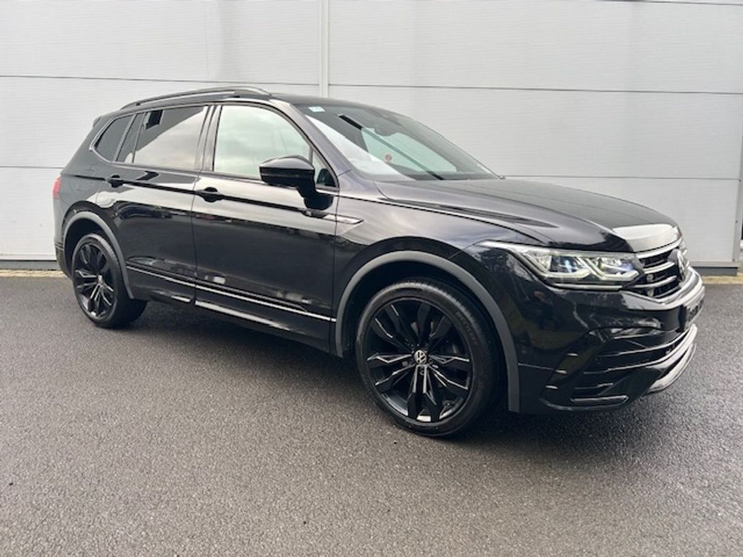 Image for 2023 Volkswagen Tiguan Allspace 2.0 TDI 150HP R-Line DSG Black Edition