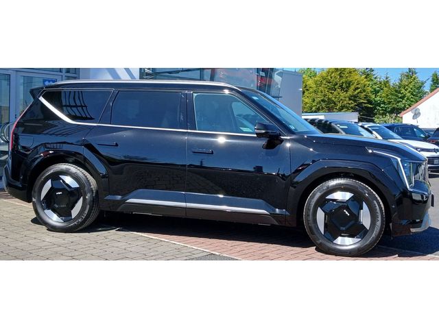 Image for 2026 Kia EV9 Earth 99.8 kWh Battery **AVAILABLE FOR IMMEDIATE DELIVERY, 360Surround View Monitor , LEATHER INTERIOR, FULL ELECTRIC**