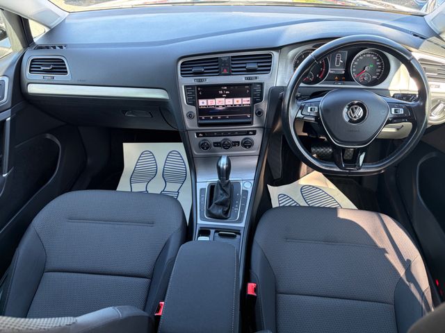 Image for 2017 Volkswagen Golf 2017 VW GOLF 1.2TSI ESTATE AUTO LOW KMS