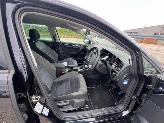 Image for 2017 Volkswagen Golf 1.4 Highline Blue Motion Technology