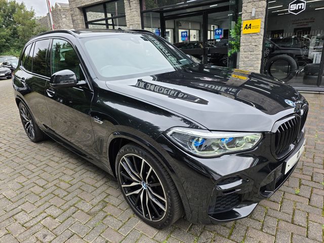 Image for 2022 BMW X5 XDRIVE 45E M SPORT AUTO. SKY LOUNGE. HUGE SPEC. FINANACE ARRANGED. AA APPROVED. SIMI.