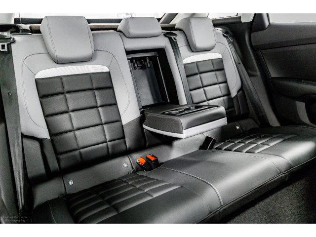 Image for 2025 Citroen C4 MAX Hybrid 145HP