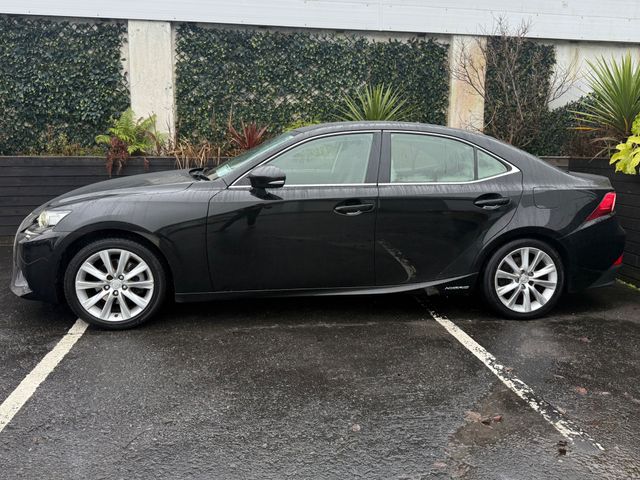 Image for 2015 Lexus IS 300h 2.5 HYBRID EXECUTIVE EDITION / HIGH SPEC / TAX €190