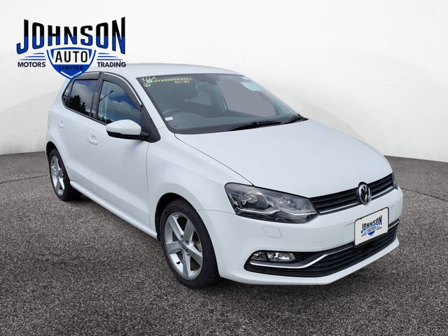 Image for 2016 Volkswagen Polo 1.2 Volkswagen Polo 5 Door TSI Highline Automatic Low Mileage