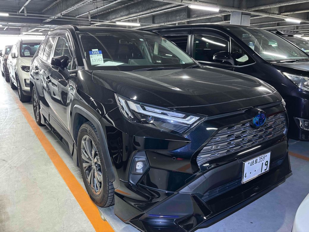 Image for 2022 Toyota Rav4 G 4WD HYBRID AUTOMATIC 2.5 PETROL //TRD BODYKIT//FULL LEATHER HEATED SEATS AND STEERING WHEEL//REVERSE CAMERA//KEYLESS ENTRY//