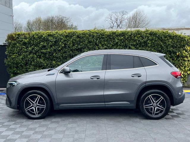 Image for 2022 Mercedes-Benz EQA EQA250 AMG-LINE EXECUTIVE // APPLE CARPLAY/ANDROID AUTO // 360 PARKING CAMERAS // DIGITAL CLUSTER