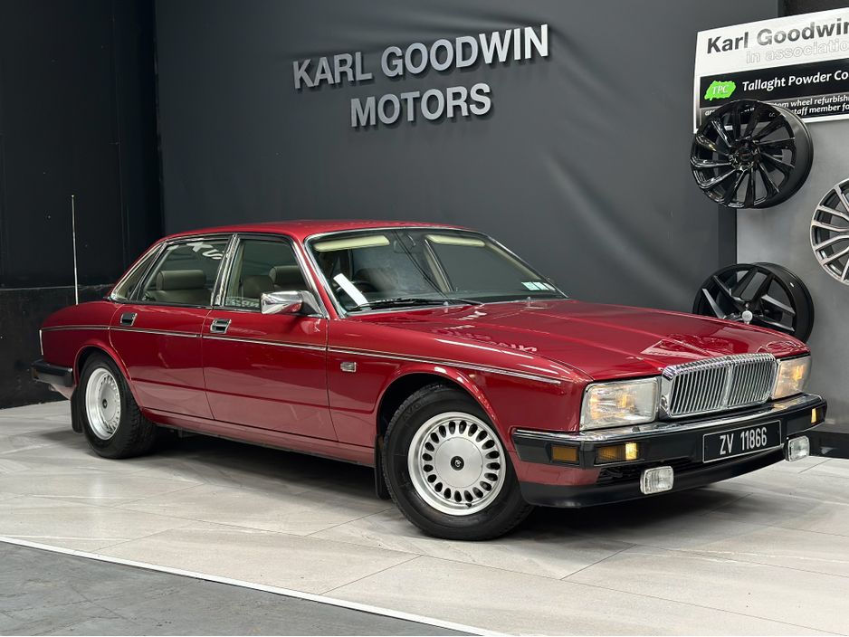 Image for 1989 Daimler XJ Series XJ40 4.0 4DR AUTO