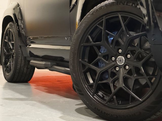 Image for 2023 Land Rover Defender URBAN V8 CARPATHIAN EDITION #4 