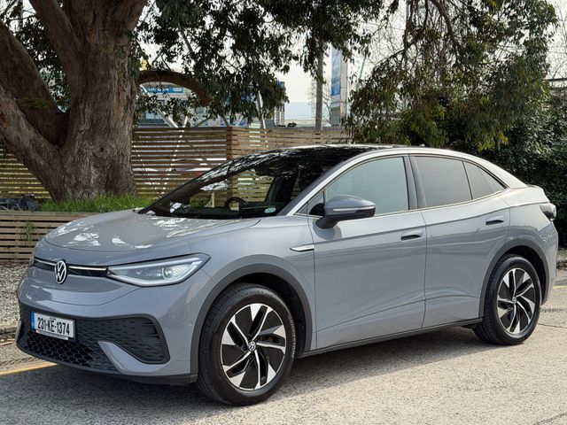 Image for 2023 Volkswagen ID.5 PRO 77KWH. KEYLESS ENTRY. GREY LEATHER