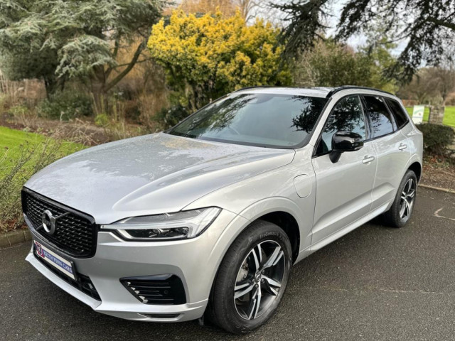 Image for 2020 Volvo XC60 RECHARGE T6 R-DESIGN AWD *PAN ROOF*