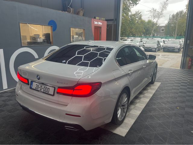 Image for 2021 BMW 5 Series €37950! 2021 BMW 5 SERIES 530E LUXURY 2.0 HYBRID / 23K KMS / ADAPTIVE CRUISE CONTROL, 360 CAMERA, HEATED SEATS & MORE