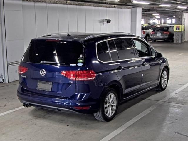 Image for 2017 Volkswagen Touran 1.4 AUTOMATIC COMFORT LINE - FACTORY ALLOYS - CRUISE CONTROL