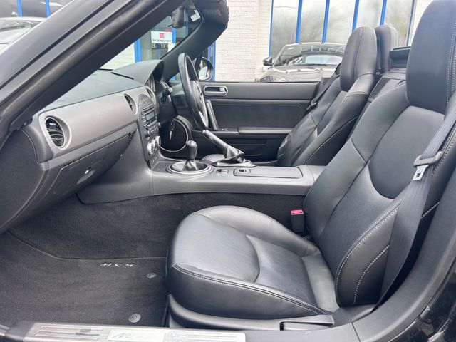 Image for 2011 Mazda MX-5 2011 MAZDA MX5 1.8 HARD TOP CABRIO BLACK PACK