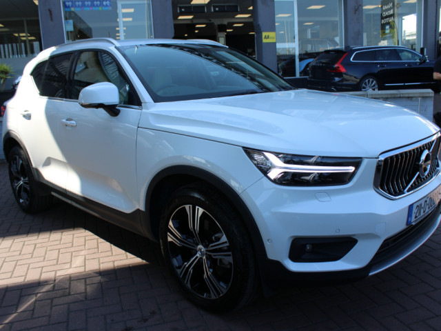 Image for 2021 Volvo XC40 B4 197HP 5DR AUTOMATIC SUV // WITH ONLY 90, 000 KM'S // BUY WITH CONFIDENCE AA AND SIMI APPROVED DEALER 2026 // FINANCE ARRANGED // ALL TRADE INS WELCOME //