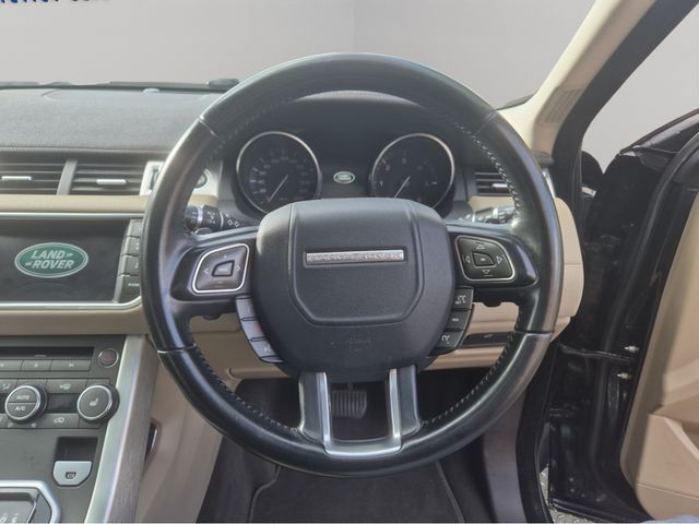 Image for 2014 Land Rover Range Rover Evoque 2.2D EVOQUE * PURE TECH * AUTOMATIC * PAN ROOF * MERIDAN SOUND * HEATED SEATS * BEST VALUE * 