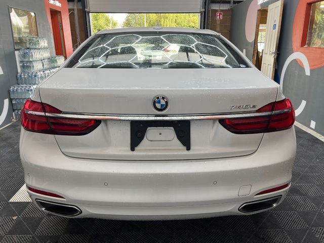 Image for 2017 BMW 7 Series 2017 BMW 7 740E IPERFORMANCE EXECUTIVE 2.0 AUTOMATIC / CRUISE CONTROL / PARKING CAMERA / ELECTRIC MEMORY AND HEATED SEATS / PANORAMIC SUNROOF / AMBIENT LIGHTS
