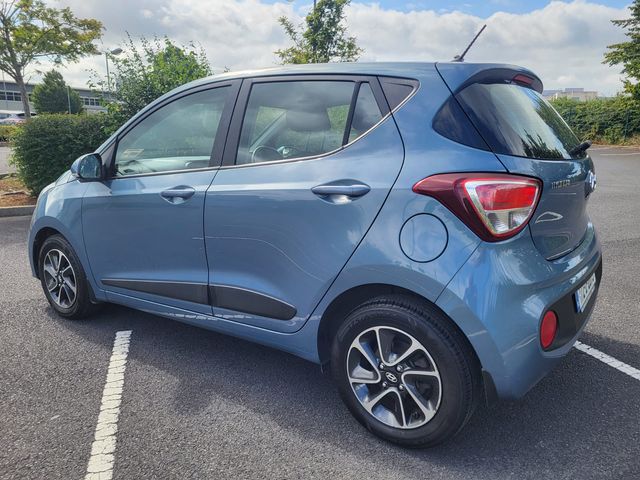 Image for 2017 Hyundai i10 
