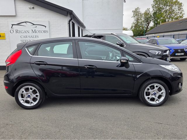Image for 2012 Ford Fiesta **VERY LOW MILEAGE** 1.2 PETROL TITANIUM