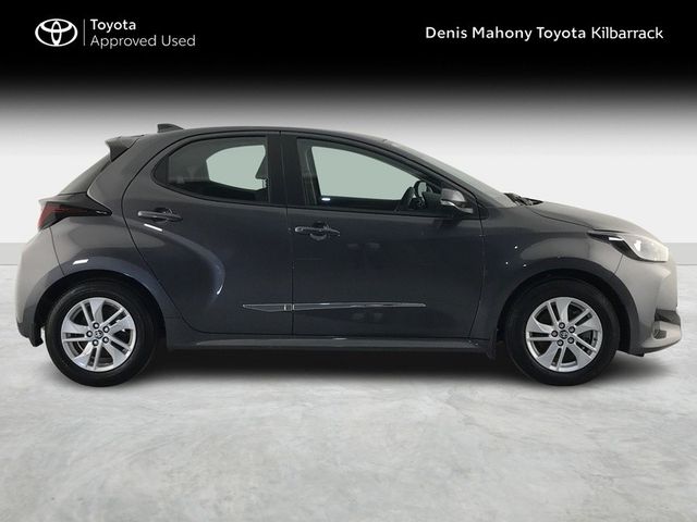 Image for 2024 Toyota Yaris YARIS 1.5 HYBRID LUNA