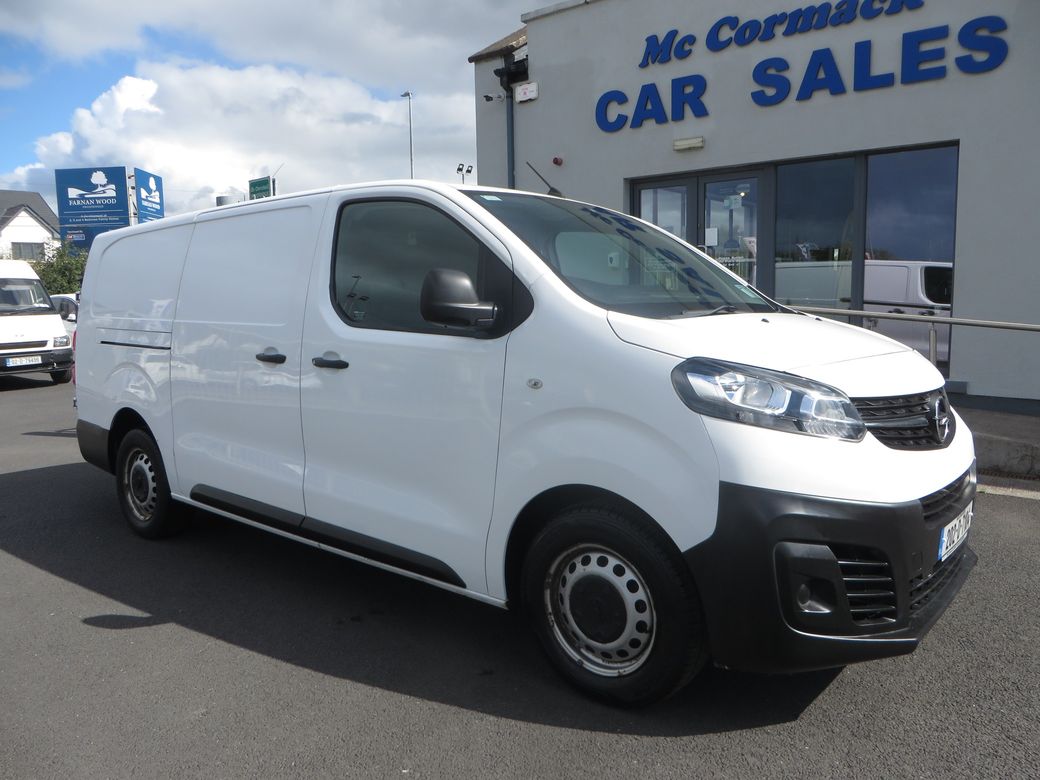Image for 2020 Opel Vivaro L2H1 2900 1.5 5DR // LWB // TWIN SLIDING DOOR //