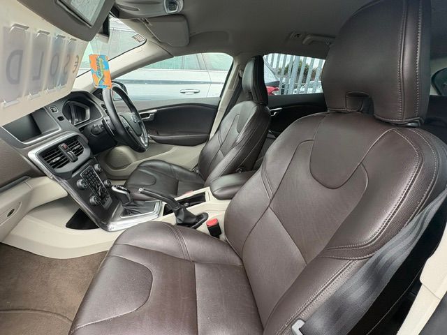 Image for 2016 Volvo V40 2.0 diesel 5DR Auto