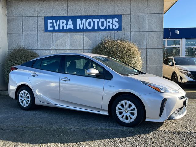 Image for 2019 Toyota Prius S AUTOMATIC HYBRID 1.8 PETROL //LOW MILES//REVERSE CAMERA//KEYLESS ENTRY//ADAPTIVE CRUISE CONTROL// 