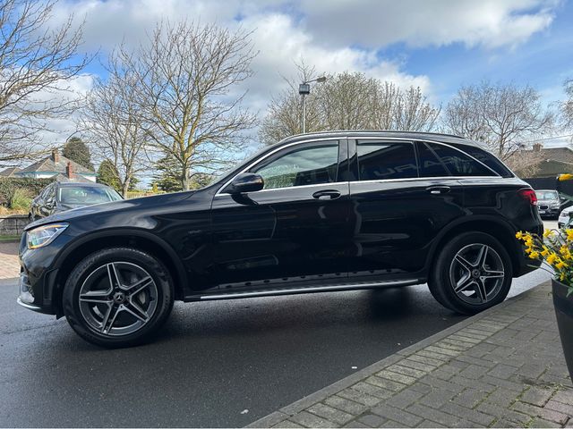 Image for 2020 Mercedes-Benz GLC Class 300 AMG LINE E 4MATIC {4x4 } Hybrid + LOW Mileage - Top Trade-ins & Great Finance Deals - Assured Dealer Warranty -