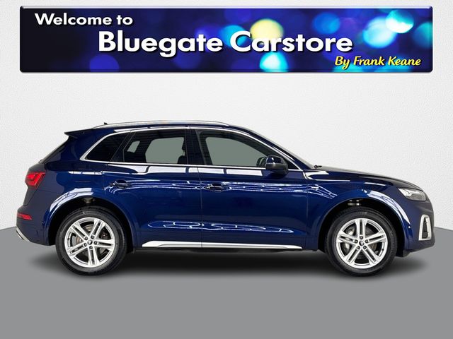 Image for 2024 Audi Q5 S LINE 50 TFSI E QUATTRO**FRONT HEATED SEATS**HALF LEATHER INTERIOR**DUAL CLIMATE CONTROL**TOUCH SCREEN INFOTAINMENT**REVERSE CAMERA**APPLE CARPLAY**MULTIFUNCTIONAL STEERINNG WHEEL**FINANCE ARRANGED**