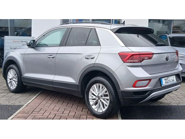 Image for 2022 Volkswagen T-Roc Life 1.0 TSI 110HP ** REAR VIEW CAMERA, APP CONNECT**