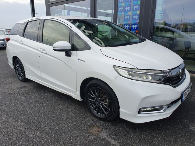 Image for 2019 Honda Shuttle HALF LEATHER * 1.5 HYBRID ESTATE