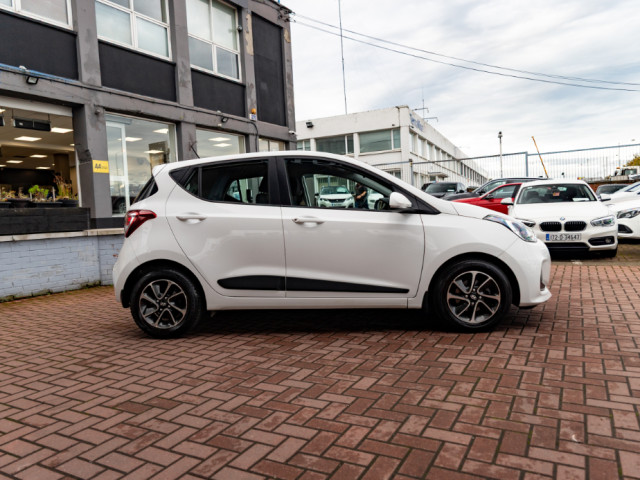 Image for 2018 Hyundai i10 