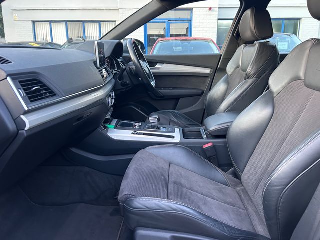 Image for 2017 Audi Q5 2017 AUDI Q5 2.0TDI 190BHP S LINE QUATTRO AUTO