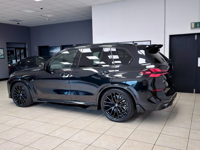 Image for 2025 BMW X5 X5 50E MSPORT PRO