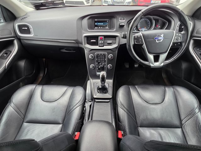Image for 2016 Volvo V40 2.0 D2 SE // NCT TILL 08/27 // FULL SERVICE HISTORY
