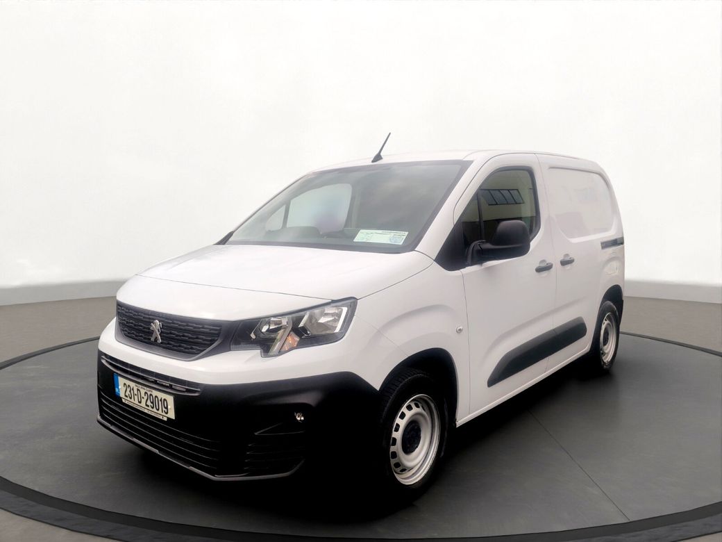 Image for 2023 Peugeot Partner 