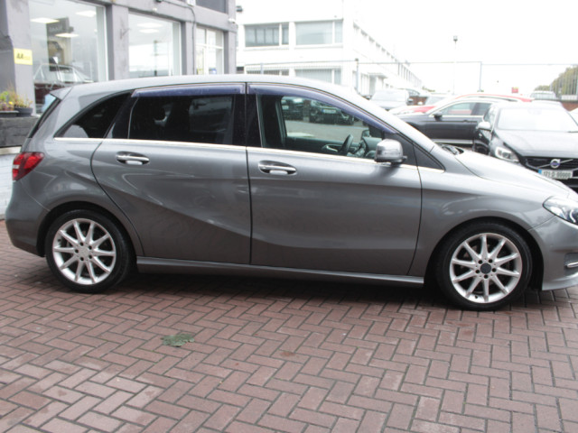 Image for 2016 Mercedes-Benz B 180 1.6 SPORTLINE 5DR HATCHBACK AUTOMATIC // STUNNING CAR FISHED IN GREY MET // BUY WITH CONFIDENCE AA AND SIMI APPROVED DEALER 2026 // FINANCE ARRANGED // ALL TRADE INS WELCOME // 